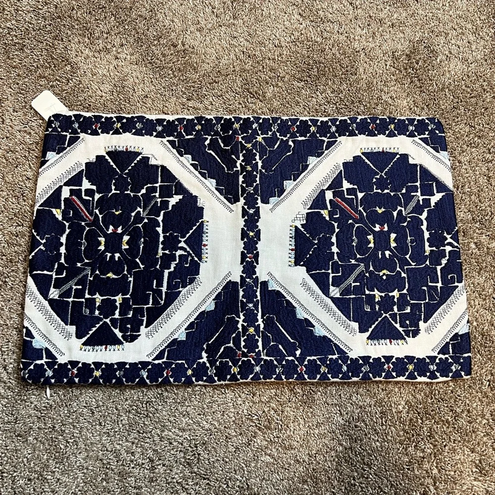 Williams Sonoma Blue White Antique Jaipur Embroidered Lumbar Pillow Cover NEW